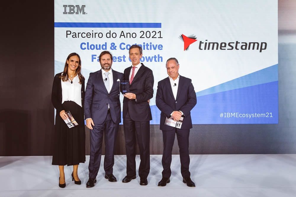 A Timestamp foi reconhecida  como Parceiro do Ano 2021 - IBM Cloud & Cognitive Fastest Growth